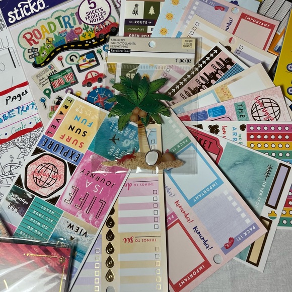 TRAVEL GIFT SET #2 ROAD TRIPPING - Picture 2 of 16